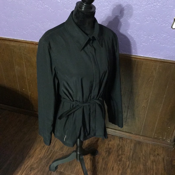 Jacket - Picture 4 of 6